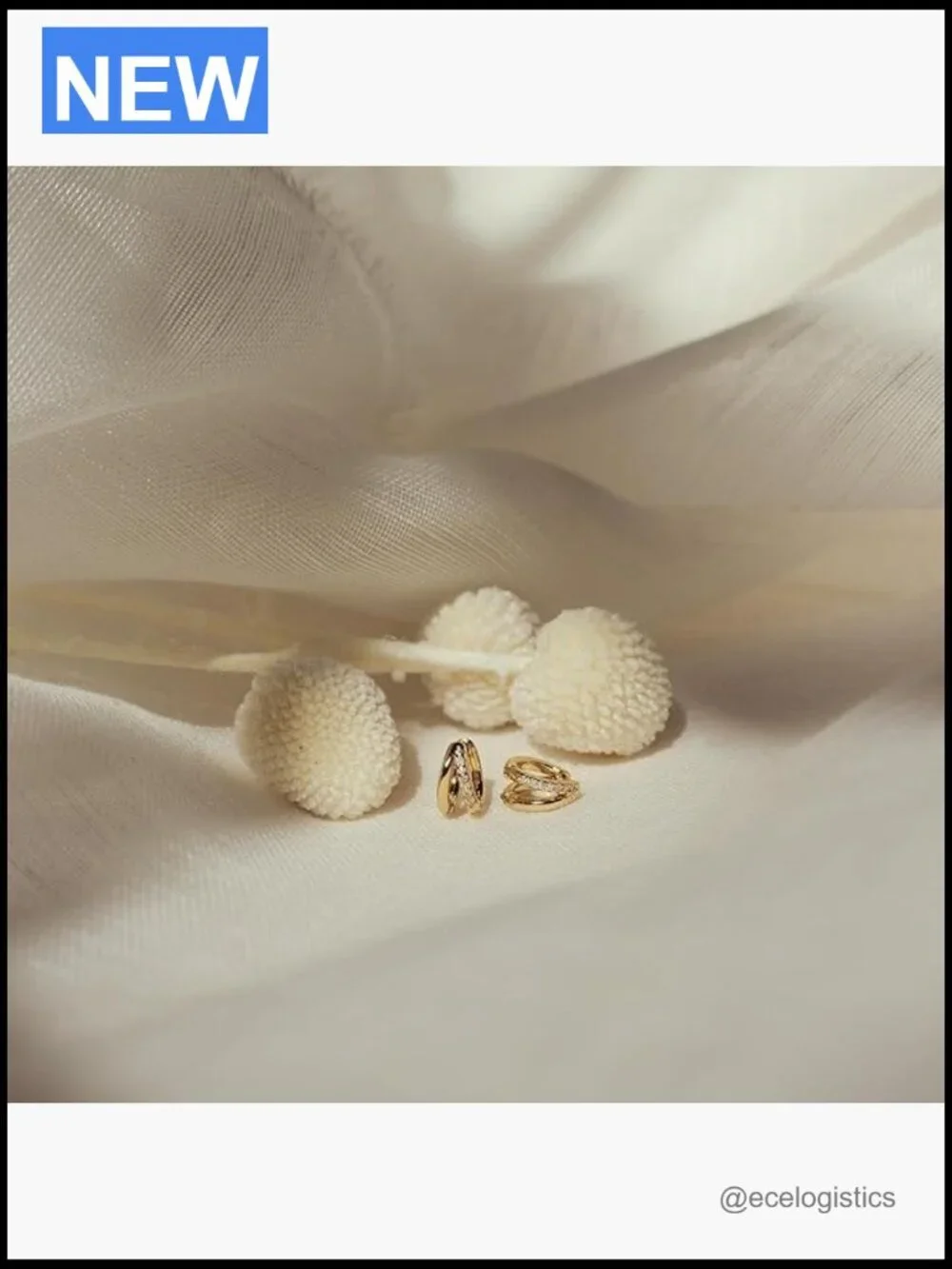 Chunky Gold Hoop Earrings for Women, 14K Gold Plated Huggie Hoop Earrings